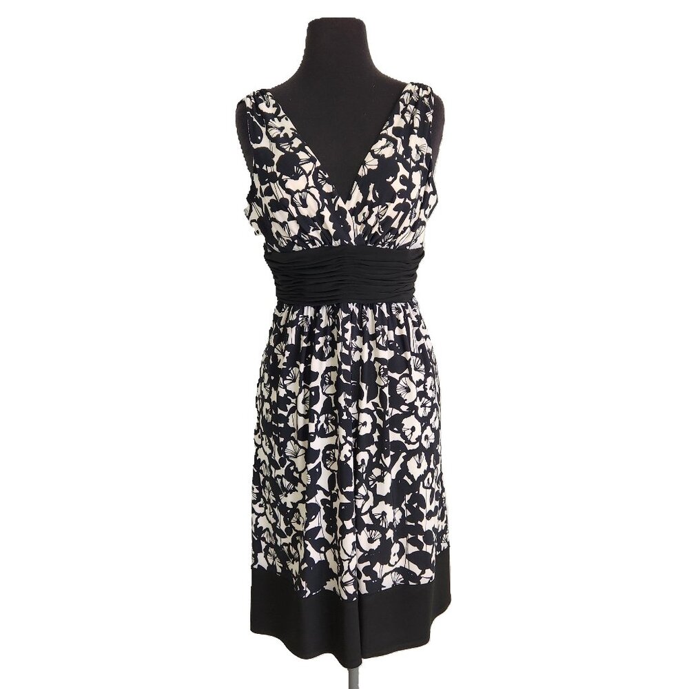 Jones Wear Floral Black & White Dress 8